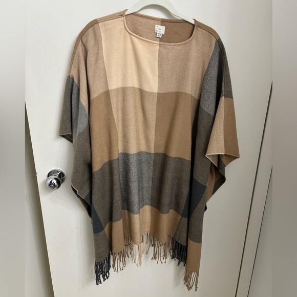 a new day Accessories - A New Day poncho - one size fits most
